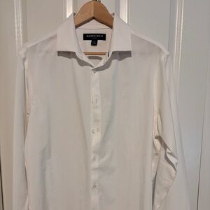 Mizzen + Main White Shirt